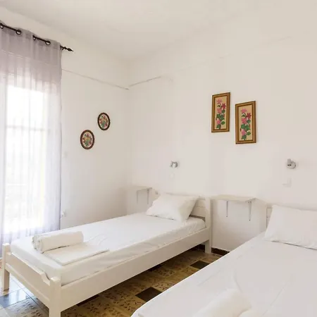 Yellow House Apartment