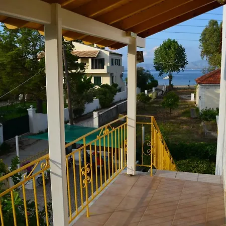 Yellow House Kavos